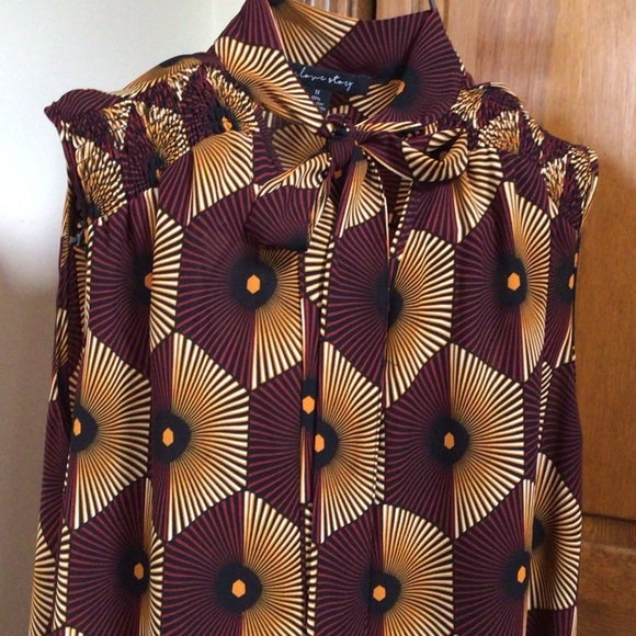 A love story blouse, 1X - Picture 4 of 7